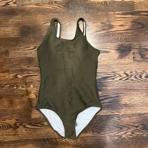 Ribbed one piece swimsuit